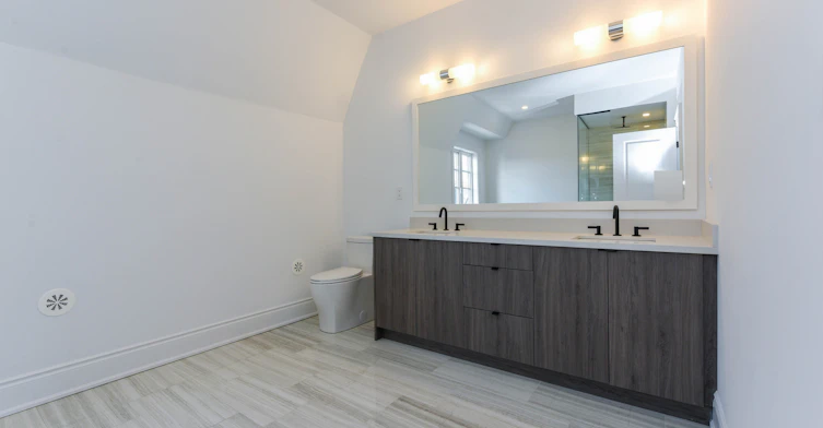 168-80 Thomas Street, Mississauga, ON, L5M 2R2 - 23