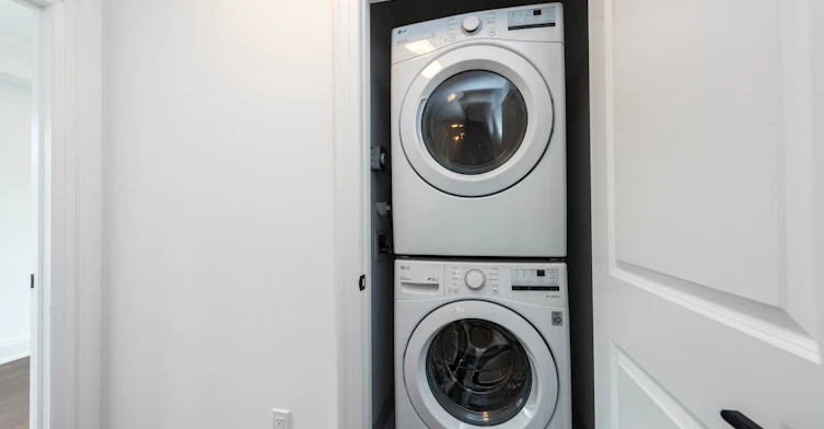 M74-80 Thomas Street, Mississauga, ON, L5M 2R2 - 11