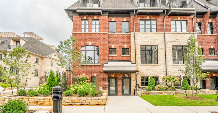 52-80 Thomas Street, Mississauga, ON, L5M 2R2 - 3
