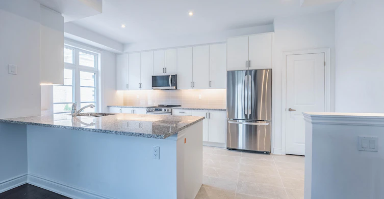 52-80 Thomas Street, Mississauga, ON, L5M 2R2 - 4