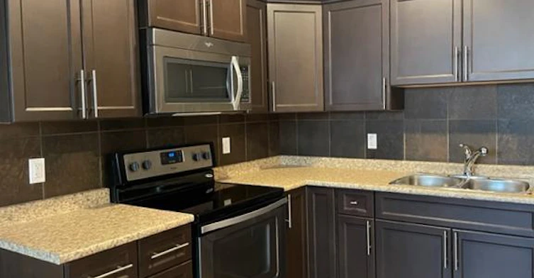 13451 L-13447 61 Street, Edmonton, AB, T5A 0V8 - 9