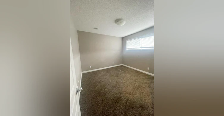 13451 L-13447 61 Street, Edmonton, AB, T5A 0V8 - 16