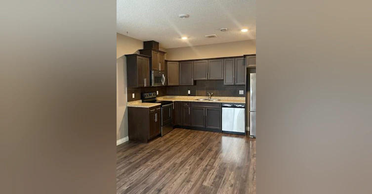 13451 L-13447 61 Street, Edmonton, AB, T5A 0V8 - 6