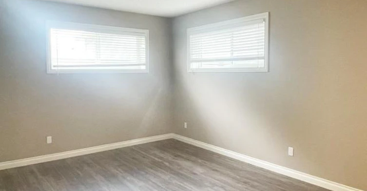 13451 L-13447 61 Street, Edmonton, AB, T5A 0V8 - 3