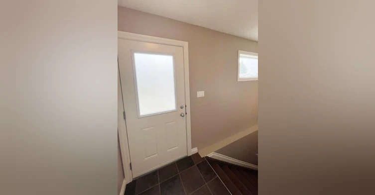 13451 L-13447 61 Street, Edmonton, AB, T5A 0V8