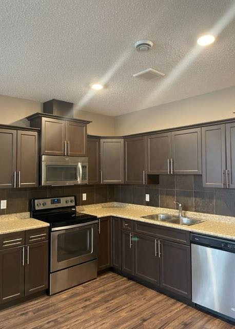 13451 L-13447 61 Street, Edmonton, AB, T5A 0V8 - 8