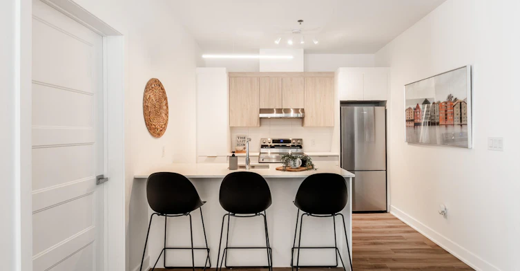 5460 Sherbrooke E Street, Montréal, QC, H1N 0E8 - 4
