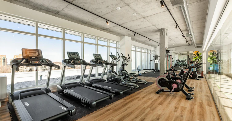 5460 Sherbrooke E Street, Montréal, QC, H1N 0E8 - 10