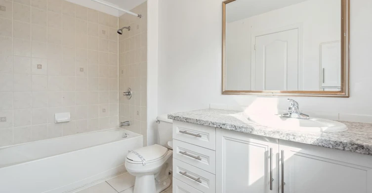 650 Woodcliffe Private, Ottawa, ON, K1C 7P7 - 8