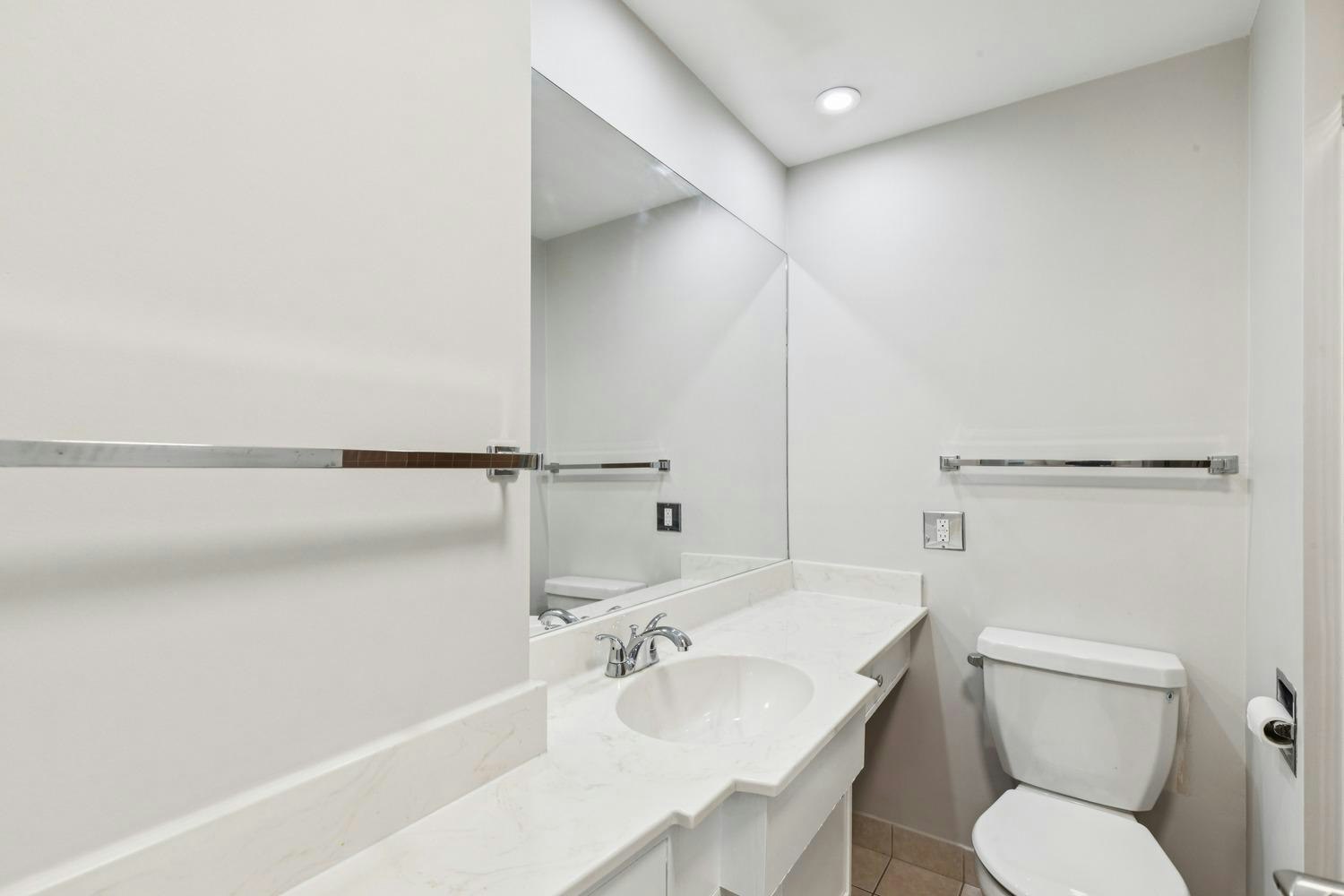 12207 Jasper Avenue, Edmonton, AB, T5N 3K2 - 12