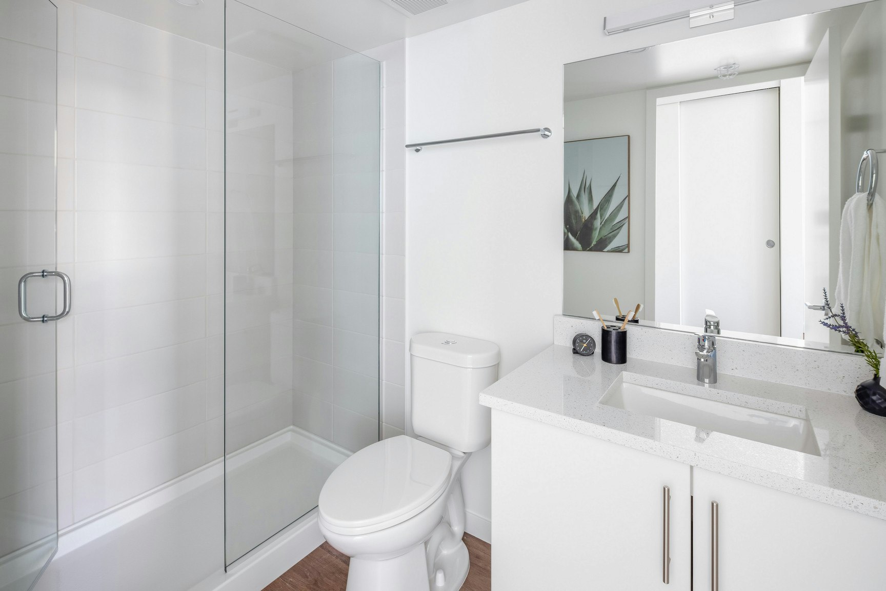 W1905-1441 St Georges Avenue, North Vancouver, BC, V7L 3J4 - 26