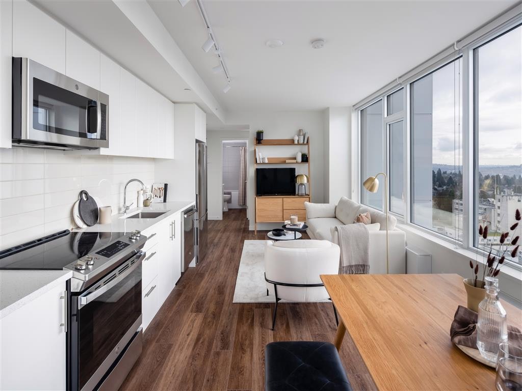 E0801-1441 St Georges Avenue, North Vancouver, BC, V7L 3J4 - 24