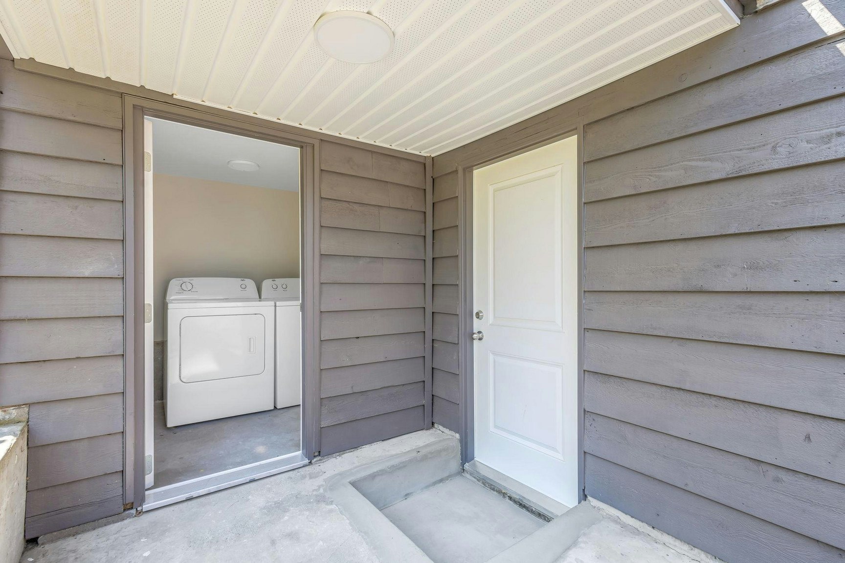 11246 135 Street, Surrey, BC, V3R 2Z7 - 5