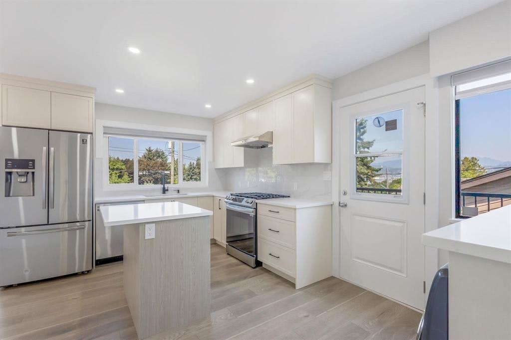 11246 135 Street, Surrey, BC, V3R 2Z7 - 7