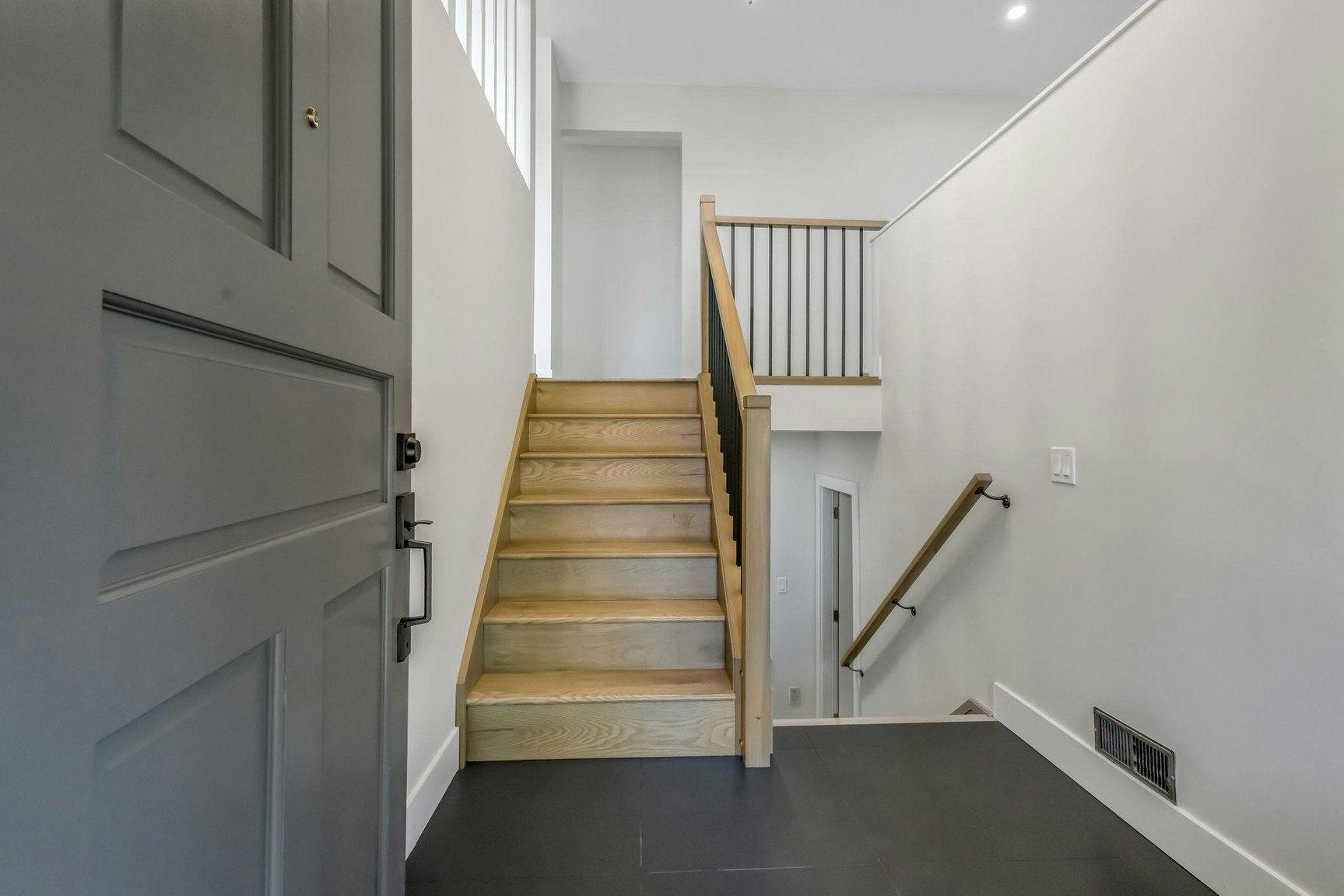 11246 135 Street, Surrey, BC, V3R 2Z7 - 15