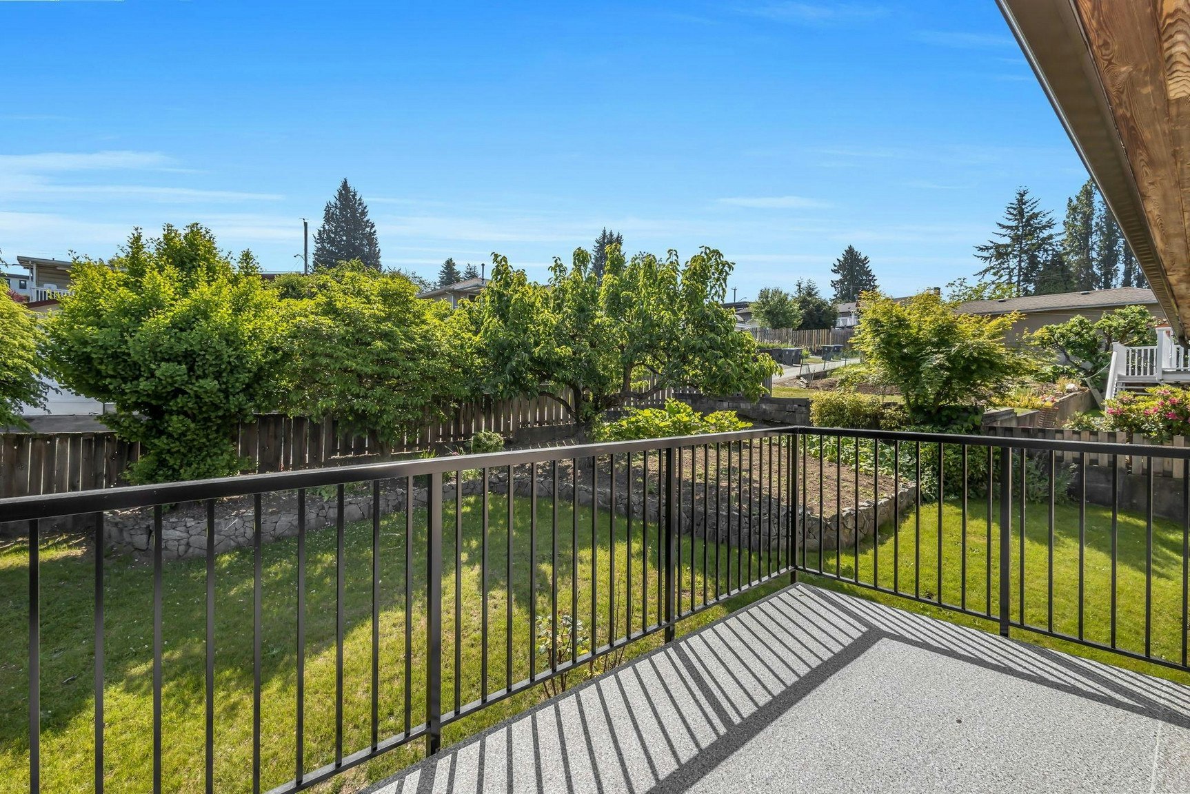 11246 135 Street, Surrey, BC, V3R 2Z7 - 18