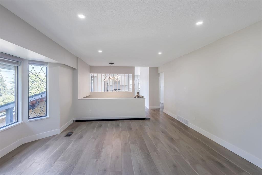 11246 135 Street, Surrey, BC, V3R 2Z7 - 3
