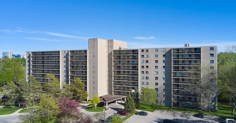 105 Cherryhill Boulevard, London, ON, N6H 2L7 - 2