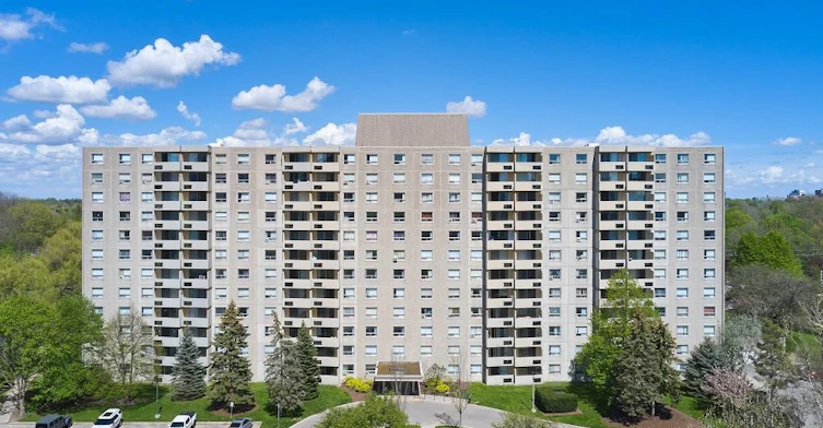 190 Cherryhill Boulevard, London, ON, N6H 2M2 - 3