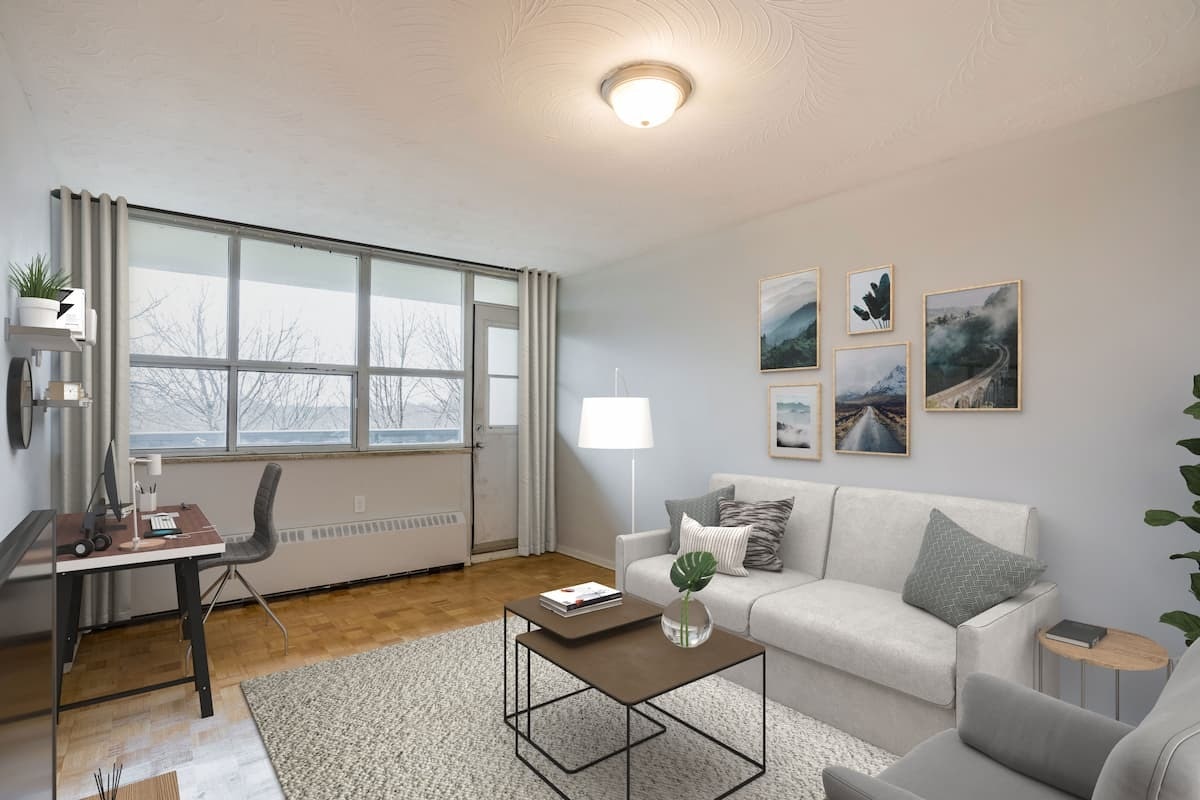 33 Eastmount Avenue, Toronto, ON, M4K 1V3 - 4