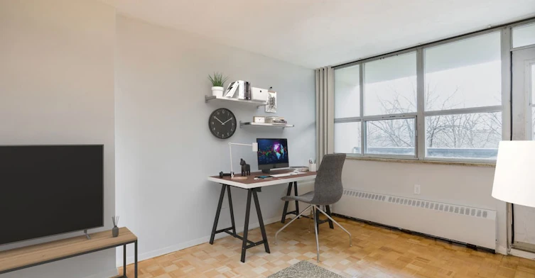 33 Eastmount Avenue, Toronto, ON, M4K 1V3 - 10