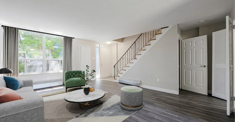 33 Eastmount Avenue, Toronto, ON, M4K 1V3 - 16