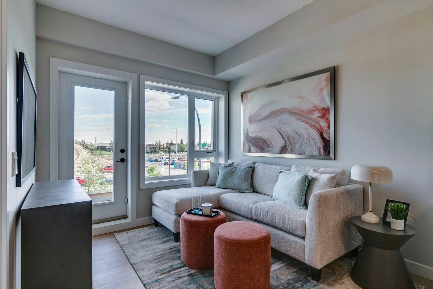 108 Shawville Place, Calgary, AB, T2Y 3R9 - 3
