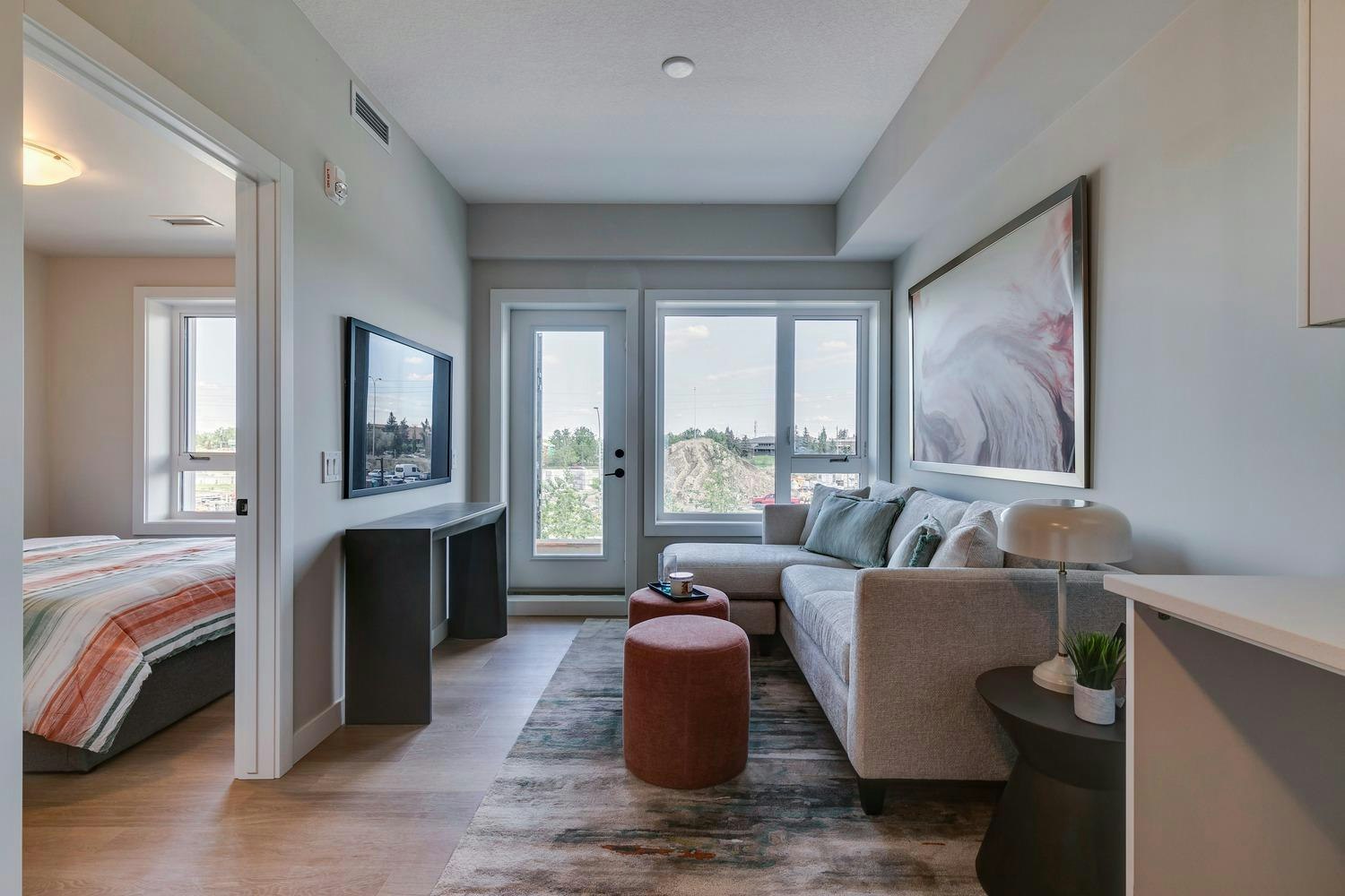 108 Shawville Place, Calgary, AB, T2Y 3R9 - 4