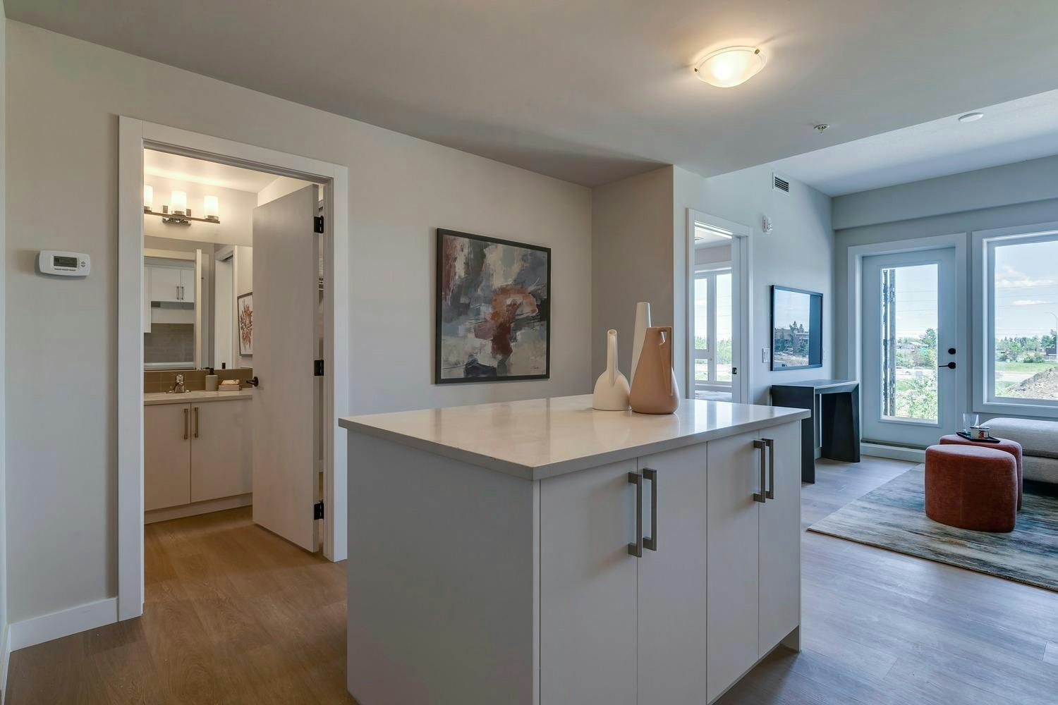 108 Shawville Place, Calgary, AB, T2Y 3R9 - 6