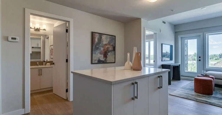 108 Shawville Place, Calgary, AB, T2Y 3R9 - 6