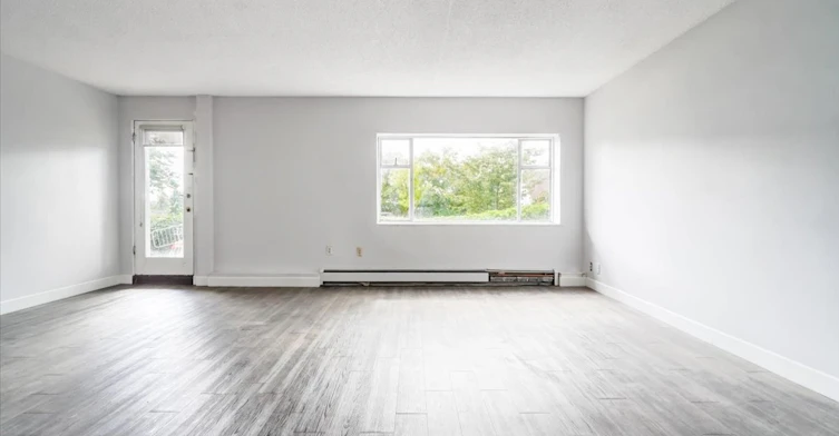 1303 Eighth Avenue, New Westminster, BC, V3M 2S2 - 2