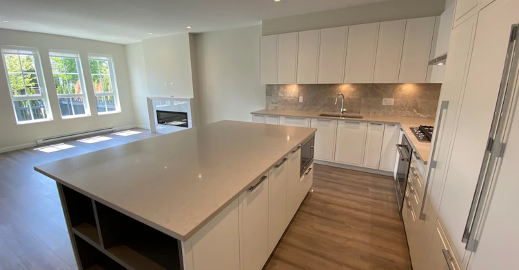 124-5311 Admiral Way, Delta, BC, V4K 0E2 - 3