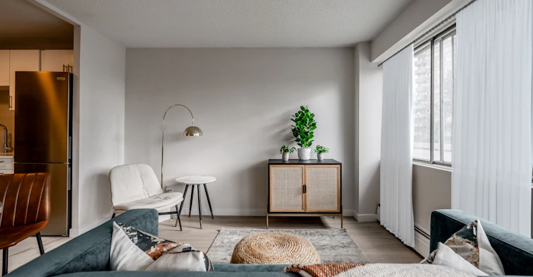 A-135 Deguire Boulevard, Montréal, QC, H4N 1N9 - 10
