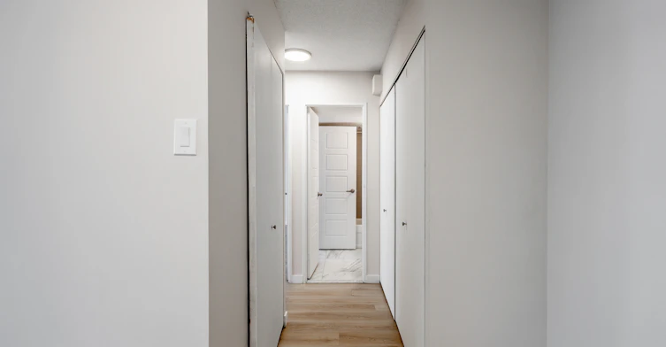 C-135 Deguire Boulevard, Montréal, QC, H4N 1N9 - 10