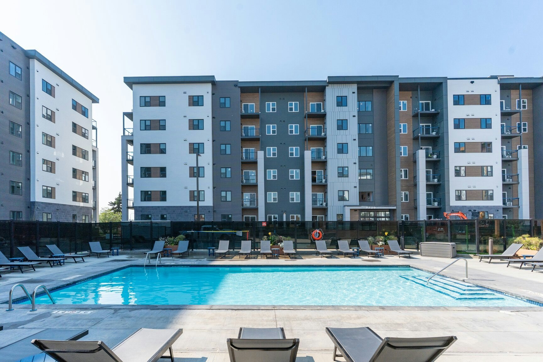 9726-405-9738 137 Avenue, Edmonton, AB, T5E 1Y8 - 2