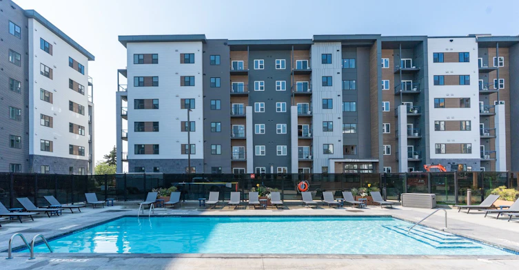 9726-411-9738 137 Avenue, Edmonton, AB, T5E 1Y8 - 2