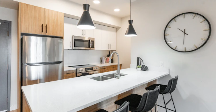 9732-504-9738 137 Avenue, Edmonton, AB, T5E 1Y8 - 3