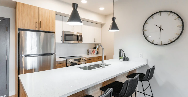 9720-604-9738 137 Avenue, Edmonton, AB, T5E 1Y8 - 3