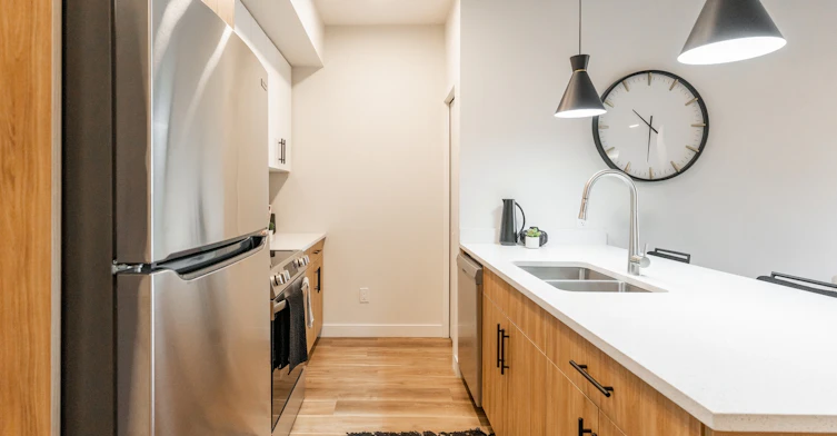 9720-108-9738 137 Avenue, Edmonton, AB, T5E 1Y8 - 4