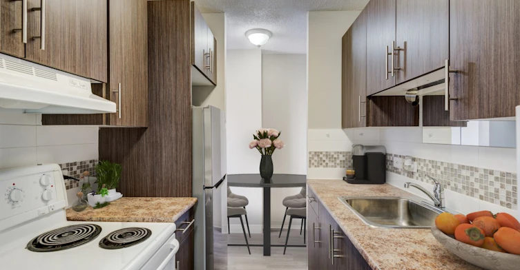 342 15 Avenue SW, Calgary, AB, T2R 0P6 - 11
