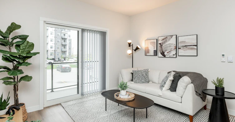 4065-114-4067 Portage Avenue, Winnipeg, MB, R4H 1C6 - 7