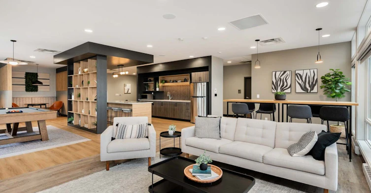 4065-114-4067 Portage Avenue, Winnipeg, MB, R4H 1C6 - 25