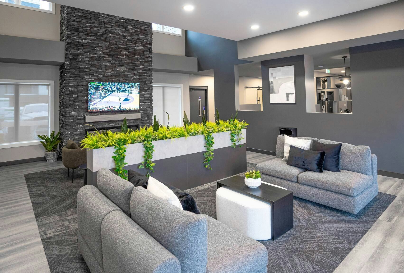 43-402-8620 Canada Olympic Drive SW, Calgary, AB, T2E 7J2 - 16
