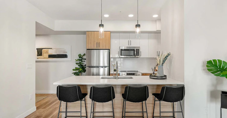 43-402-8620 Canada Olympic Drive SW, Calgary, AB, T2E 7J2 - 2