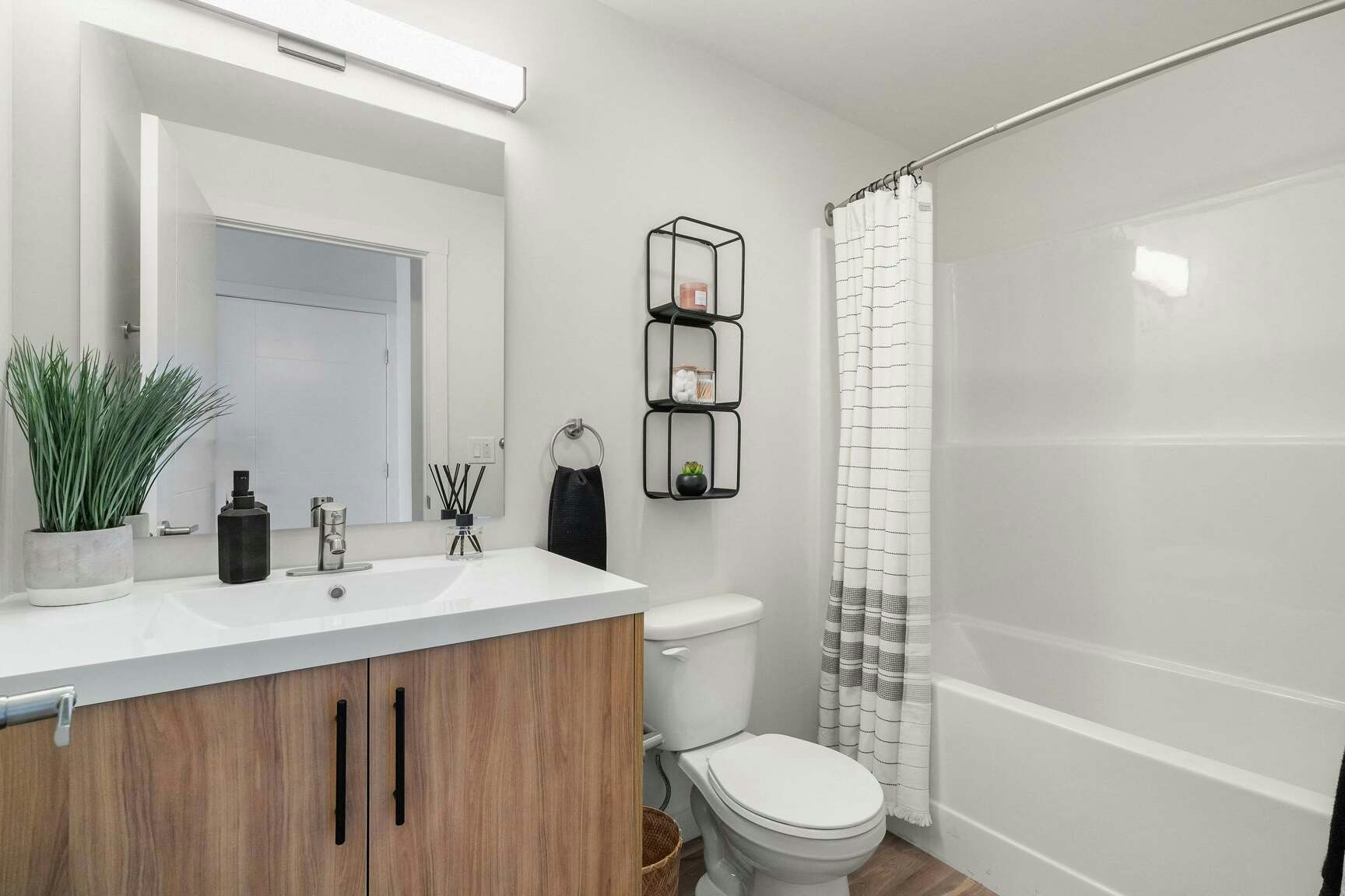 18-312-8620 Canada Olympic Drive SW, Calgary, AB, T2E 7J2 - 25