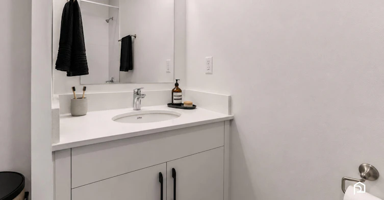 808-825 8 Avenue SW, Calgary, AB, T2P 2T4 - 7