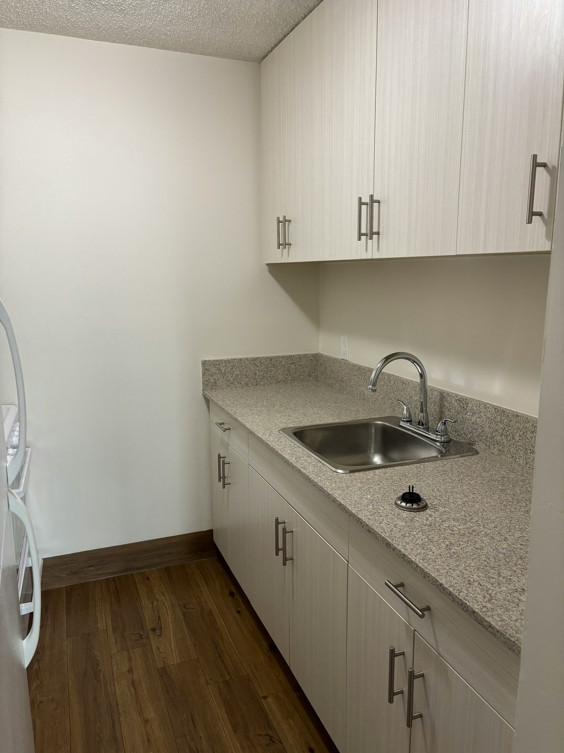 2008-825 8 Avenue SW, Calgary, AB, T2P 2T4 - 2
