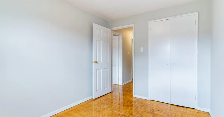 2418 Glenwood School Drive, Burlington, ON, L7R 3S2 - 8