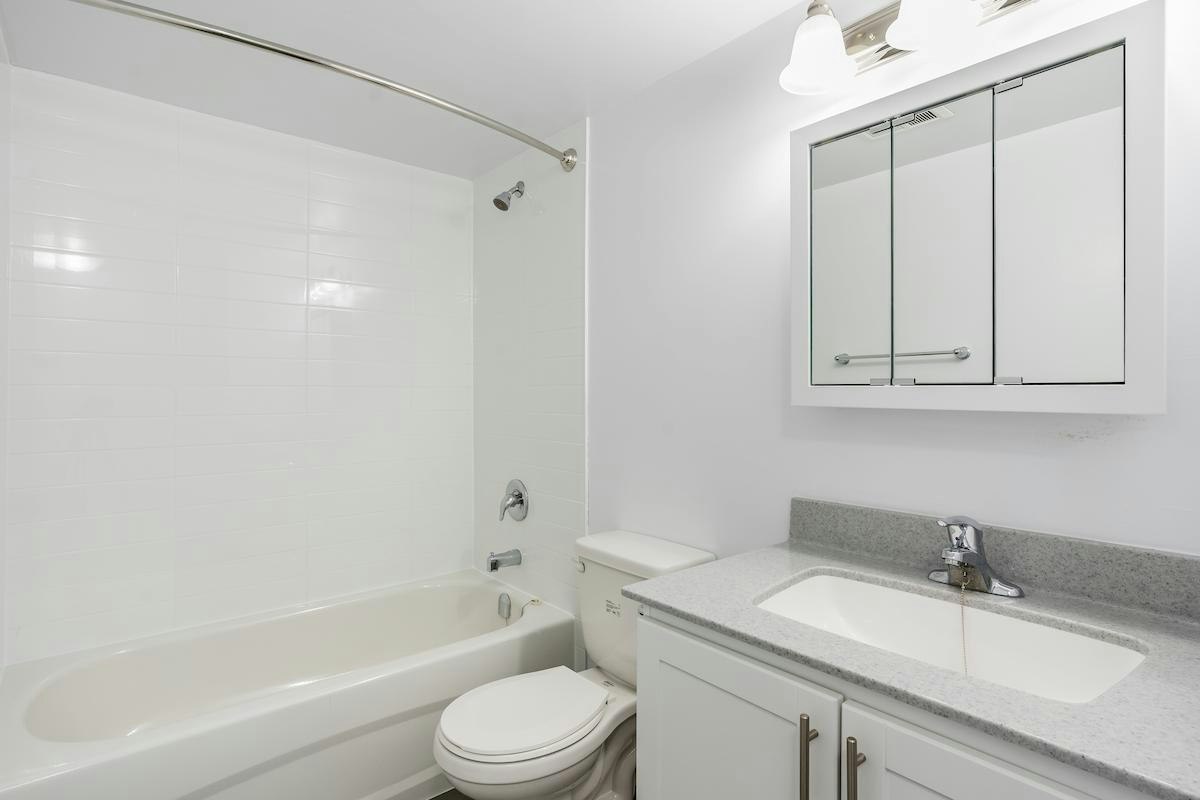 25 Bay Mills Boulevard, Toronto, ON, M1T 3P4 - 10