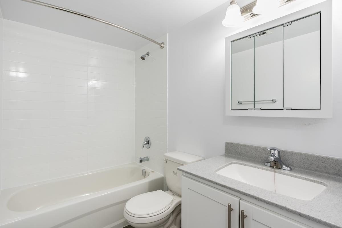 25 Bay Mills Boulevard, Toronto, ON, M1T 3P4 - 10